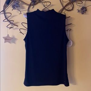 Jones New York sleeveless mock turtle neck